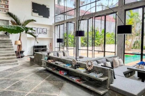 4 bedrooms Villa in Canggu, Badung, Bali (14848)