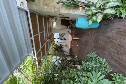 Вилла с 4 спальнями в Далунг, Бадунг,  (9334) 2