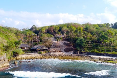 Земельный участок в Нуса Ченинган, Клунгкунг,  (9332) 1