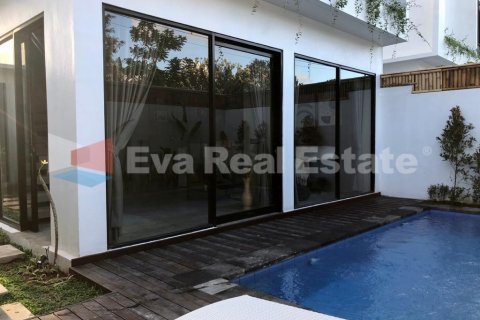 2 bedrooms Villa in Tibubeneng, Badung, Bali (2505)
