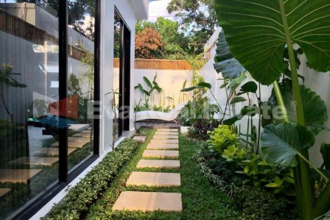 2 bedrooms Villa in Tibubeneng, Badung, Bali (2505) 2