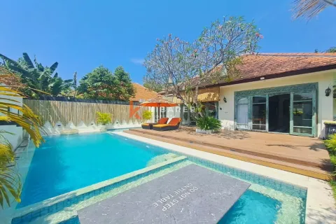 3 bedrooms Villa in Tibubeneng, Badung, Bali (13216)