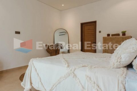 3 bedrooms Villa in Kerobokan, Badung, Bali (2376) 22