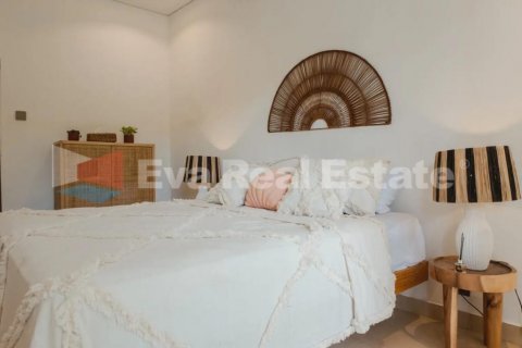 3 bedrooms Villa in Kerobokan, Badung, Bali (2376) 17