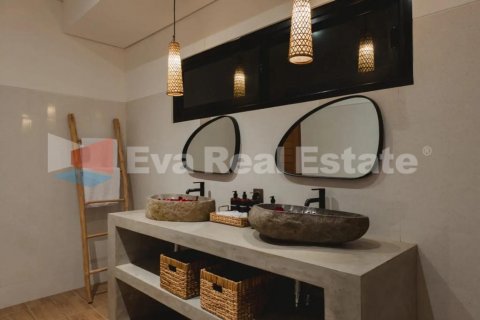 3 bedrooms Villa in Kerobokan, Badung, Bali (2376) 25