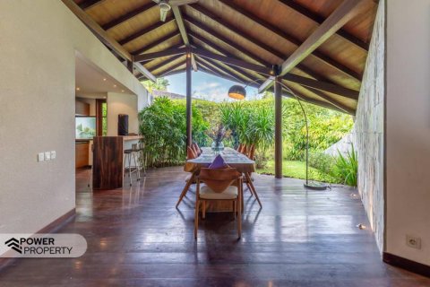 Вилла с 4 спальнями в Семиньяк, Бадунг,  (831) 17