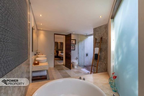 Вилла с 4 спальнями в Семиньяк, Бадунг,  (831) 10