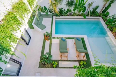 4 bedrooms Villa in Badung, Bali (17127) 2