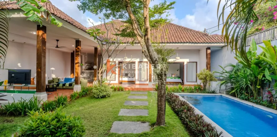 2 bedrooms Villa in Kerobokan, Badung, Bali (17125)