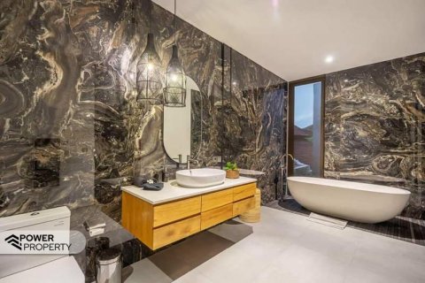 Вилла с 4 спальнями в Семиньяк, Бадунг, (9281) 9