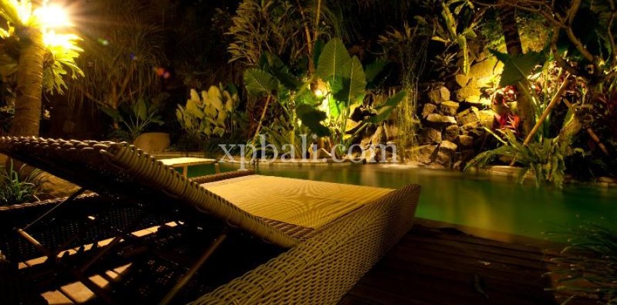 Вилла с 3 спальнями в Семиньяк, Бадунг, (9282)