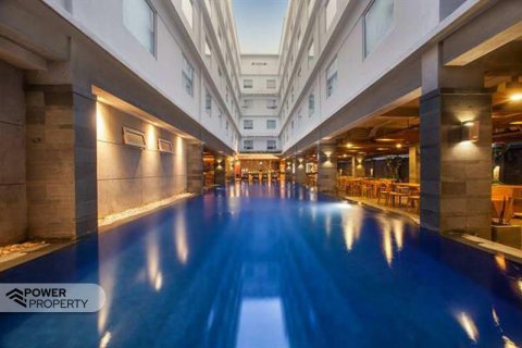 Отель, гостиница с 115 спальнями в Кута, Бадунг,  (9286) 1