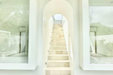 Вилла с 3 спальнями в Джимбаран, Бадунг,  (9252) 2