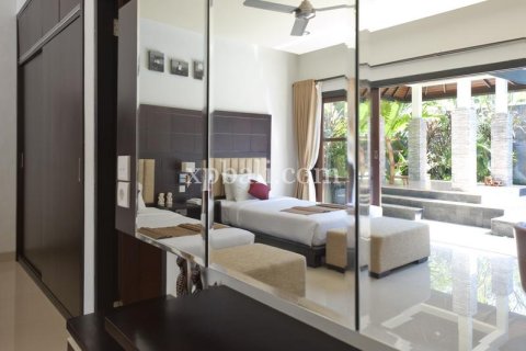 Вилла с 11 спальнями в Семиньяк, Бадунг, (9283) 11