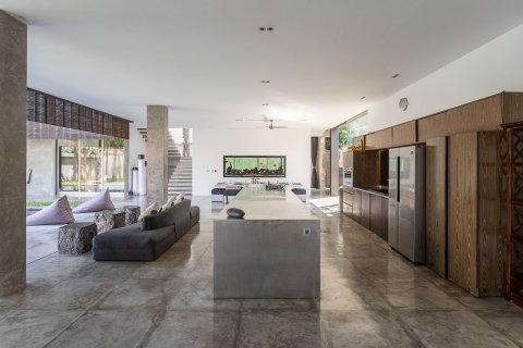 4 bedrooms Villa in Seminyak, Badung, Bali (4515) 8