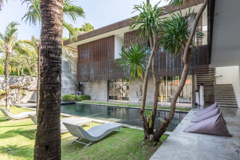 4 bedrooms Villa in Seminyak, Badung, Bali (4515) 7