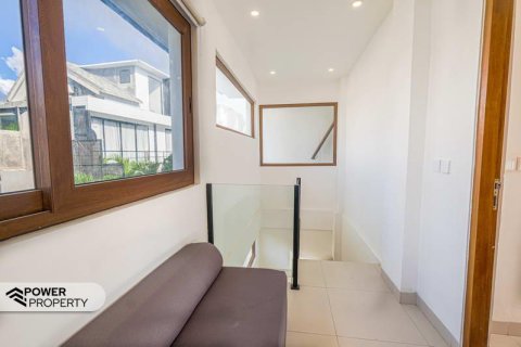 Вилла с 2 спальнями в Тампаксиринг, Гианьяр, (9193) 21