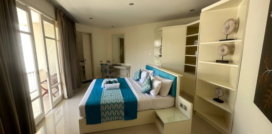 3 bedrooms Villa in Seminyak, Badung, Bali (15166)