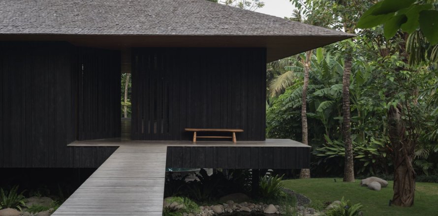 4 bedrooms House in Tumbak Bayuh, Mengwi, Badung, Bali (15651)