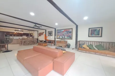 5 bedrooms Villa in Kerobokan, Badung, Bali (13191) 8