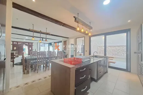 5 bedrooms Villa in Kerobokan, Badung, Bali (13191) 4