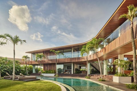 5 bedrooms Villa in Tumbak Bayuh, Mengwi, Badung, Bali (4576) 2