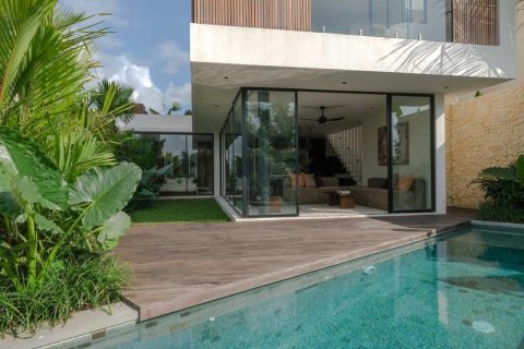 Вилла с 3 спальнями в Табанан,  (9970)