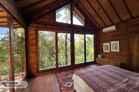 Вилла с 4 спальнями в Табанан,  (9972) 17