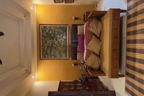 Дом с 6 спальнями в Сукавати, Гианьяр,  (9355) 6