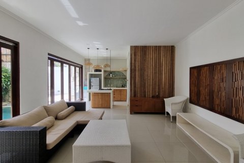 3 bedrooms Villa in Kerobokan, Badung,  (9352) 2