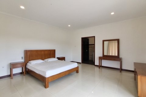 3 bedrooms Villa in Kerobokan, Badung,  (9352) 3