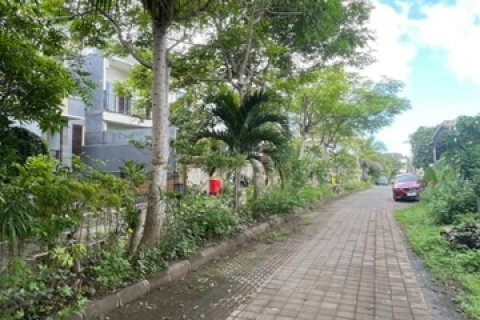 Земельный участок в Джимбаран, Бадунг,  (9356) 1