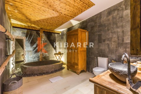 4 bedrooms Villa in Badung, Bali (13538) 24