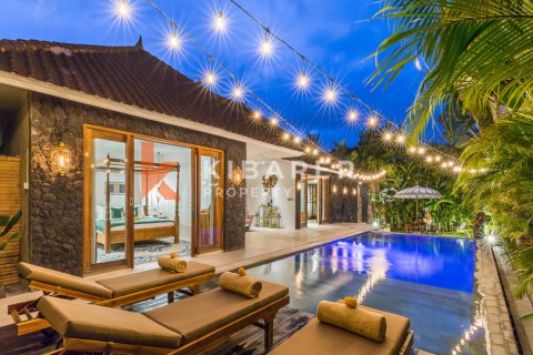 4 bedrooms Villa in Badung, Bali (13538)