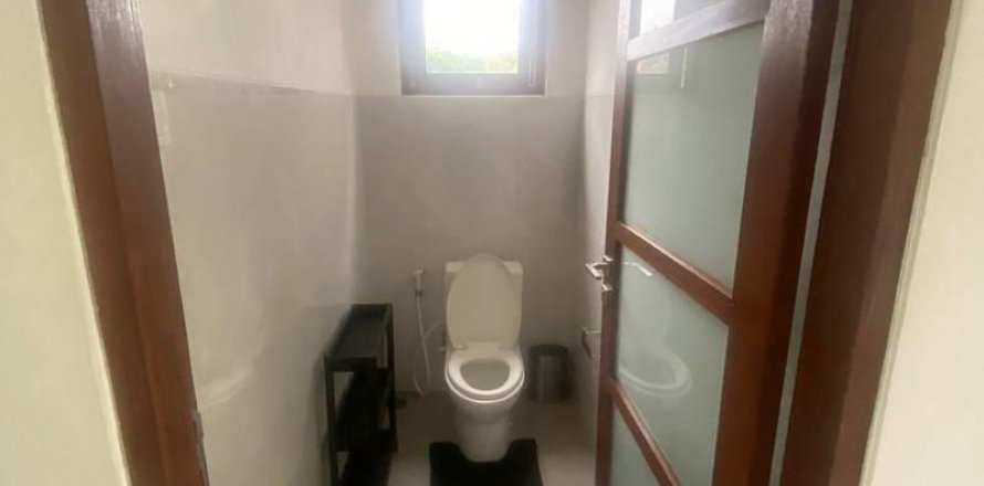 6 bedrooms Villa in Tampaksiring, Gianyar, (9964)