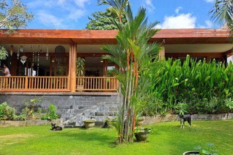 6 bedrooms Villa in Tampaksiring, Gianyar,  (9964)