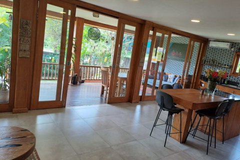 6 bedrooms Villa in Tampaksiring, Gianyar, (9964) 21