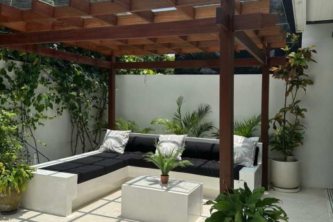 3 bedrooms Villa in Tampaksiring, Gianyar,  (9967) 22