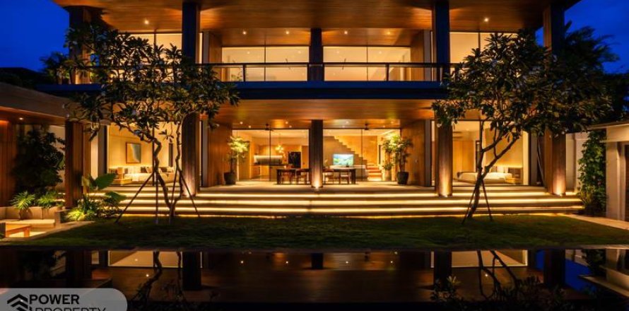 4 bedrooms Villa in Pererenan, Mengwi, Badung,  (9963)