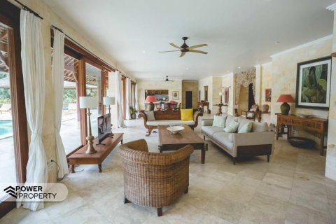 Вилла с 4 спальнями в Табанан,  (8452) 13