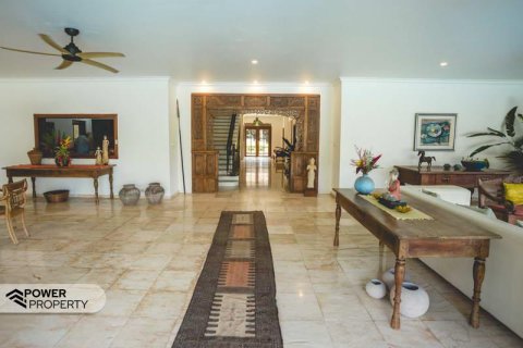 Вилла с 7 спальнями в Табанан,  (8453) 28