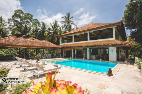 Вилла с 7 спальнями в Табанан,  (8453) 8