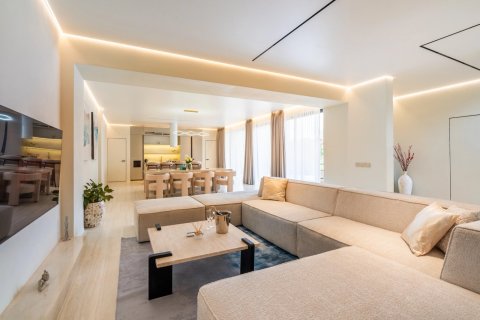4 bedrooms Villa in Ubud, Gianyar, Bali (14597) 2