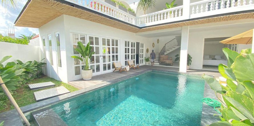3 bedrooms Villa in Canggu, Badung, Bali (15317)