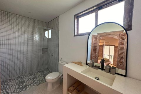 3 bedrooms Villa in Canggu, Badung, Bali (15321)