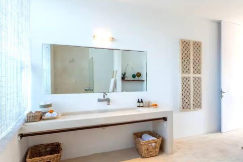 5 bedrooms Villa in Canggu, Badung, Bali (15318) 2