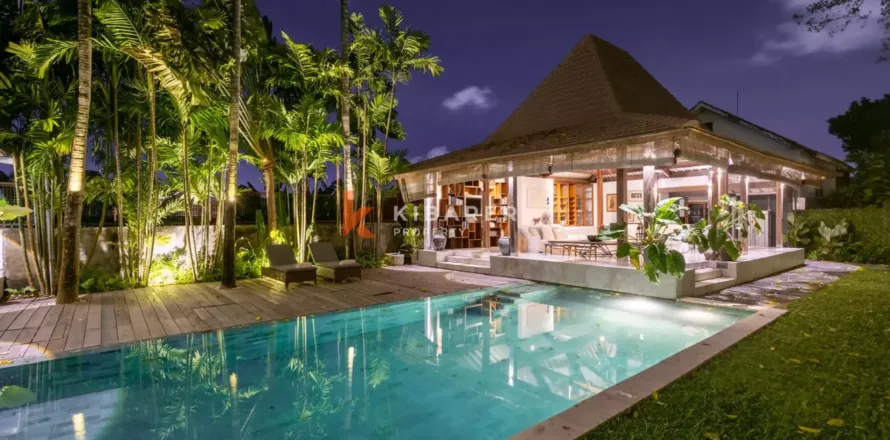 4 bedrooms Villa in Badung, Bali (13816)
