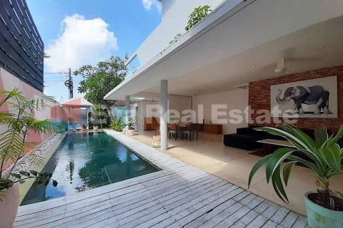 4 bedrooms Villa in Kerobokan, Badung, Bali (2539) 4