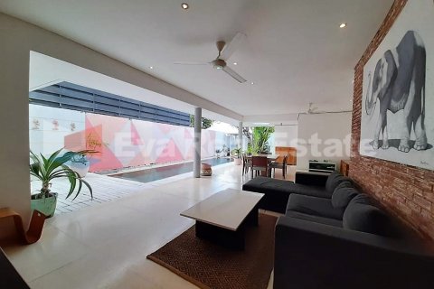 4 bedrooms Villa in Kerobokan, Badung, Bali (2539) 6