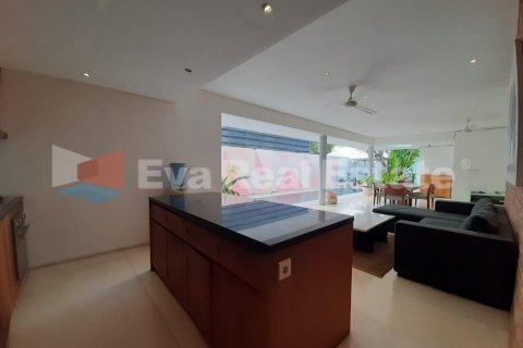 4 bedrooms Villa in Kerobokan, Badung, Bali (2539) 7